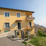 Ca' Gina Panoramica - Monte Bre - Happy *