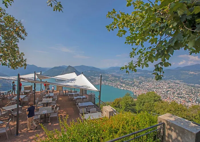 アパート Ca' Gina Panoramica - Monte Bre - Happy ルガーノ