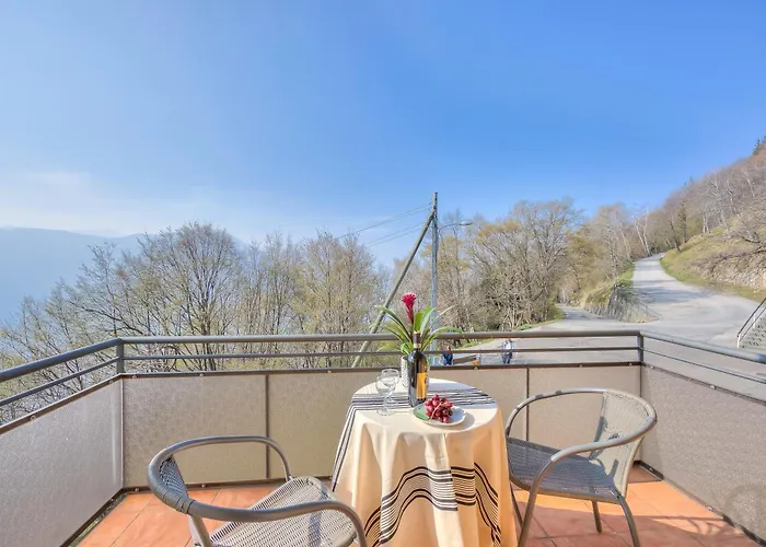 Ca' Gina Panoramica - Monte Bre - Happy * ルガーノ