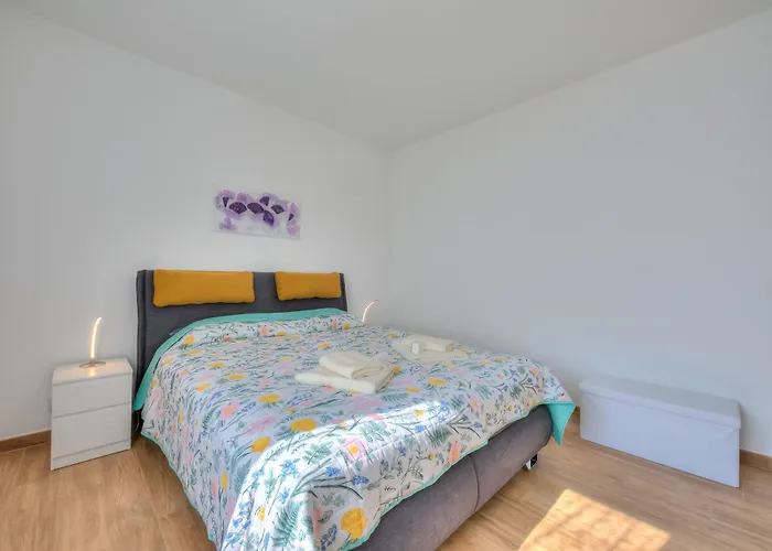 Ca' Gina Panoramica - Monte Bre - Happy Apartamento Lugano