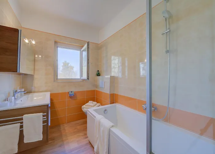 Ca' Gina Panoramica - Monte Bre - Happy Apartamento Lugano